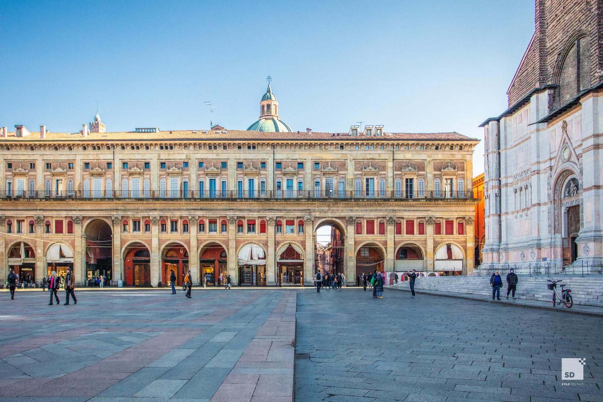 Urbanicooh Guidozagni - Piazza Maggiore View Bolonia Exterior foto